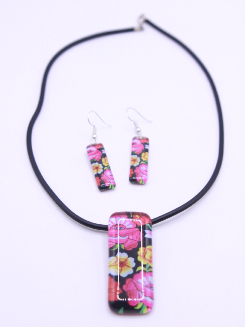 ART O MEXICANO Decoupage on Glass Floral Oaxaca Embroidery Pendant Necklace Set